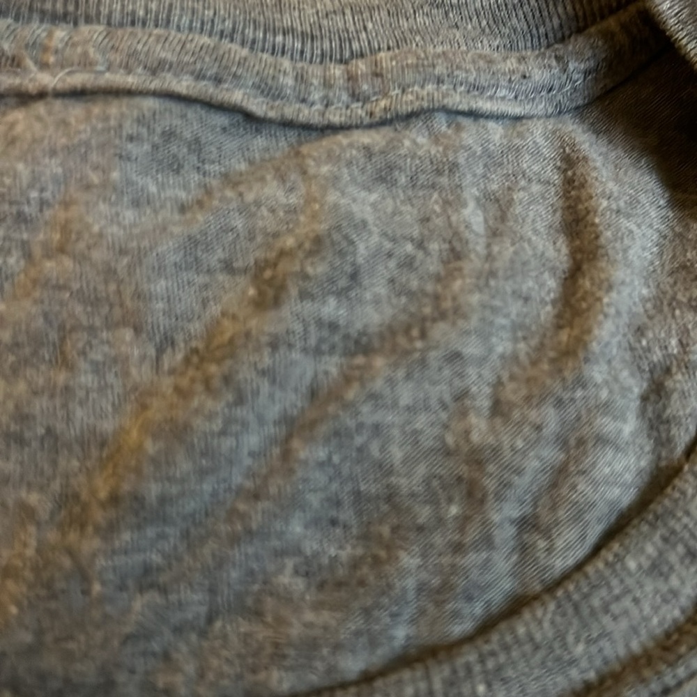 Gray, size medium - Picture 2 of 2